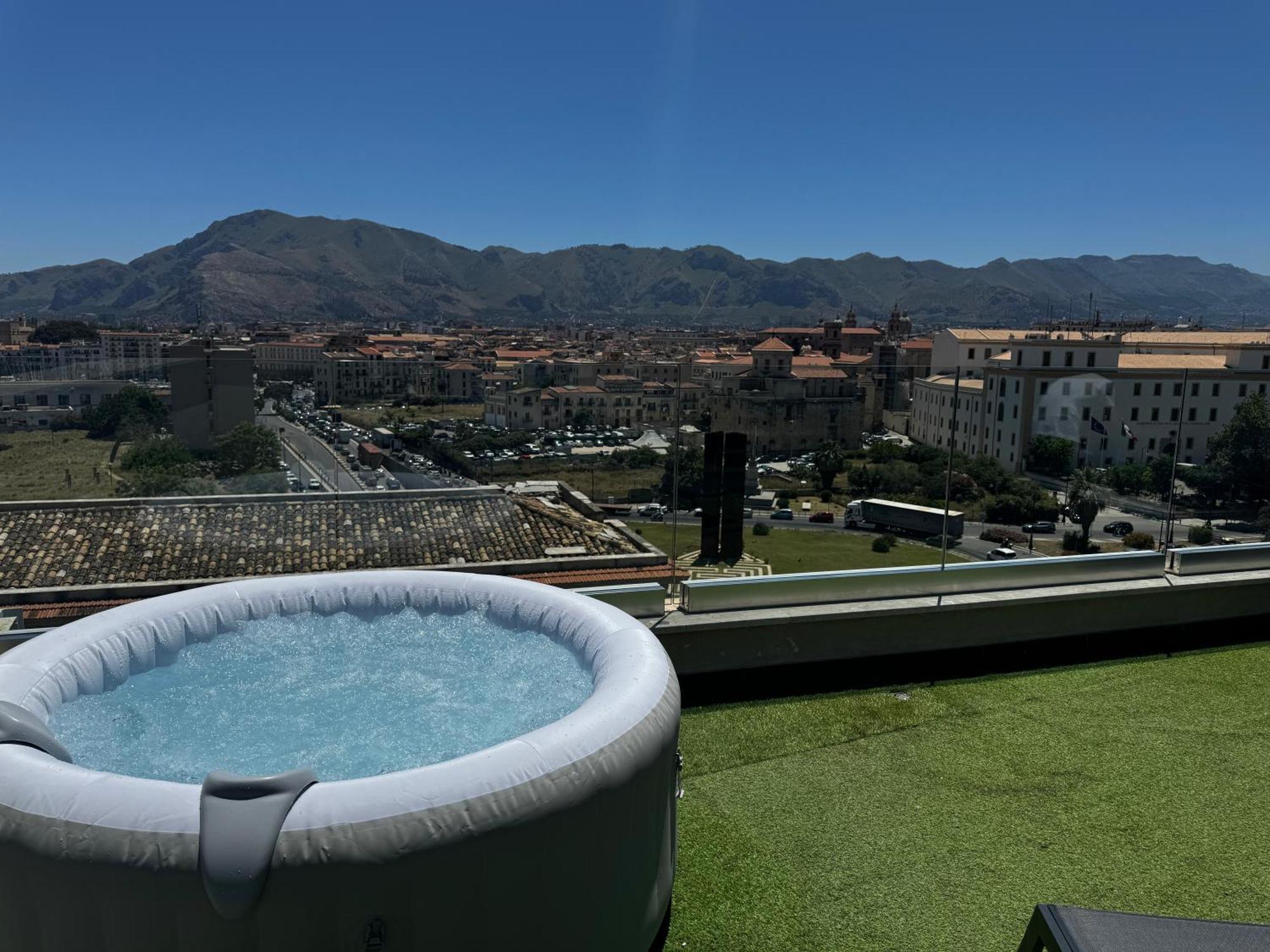 Palermo Inn Marina Exclusive View Esterno foto